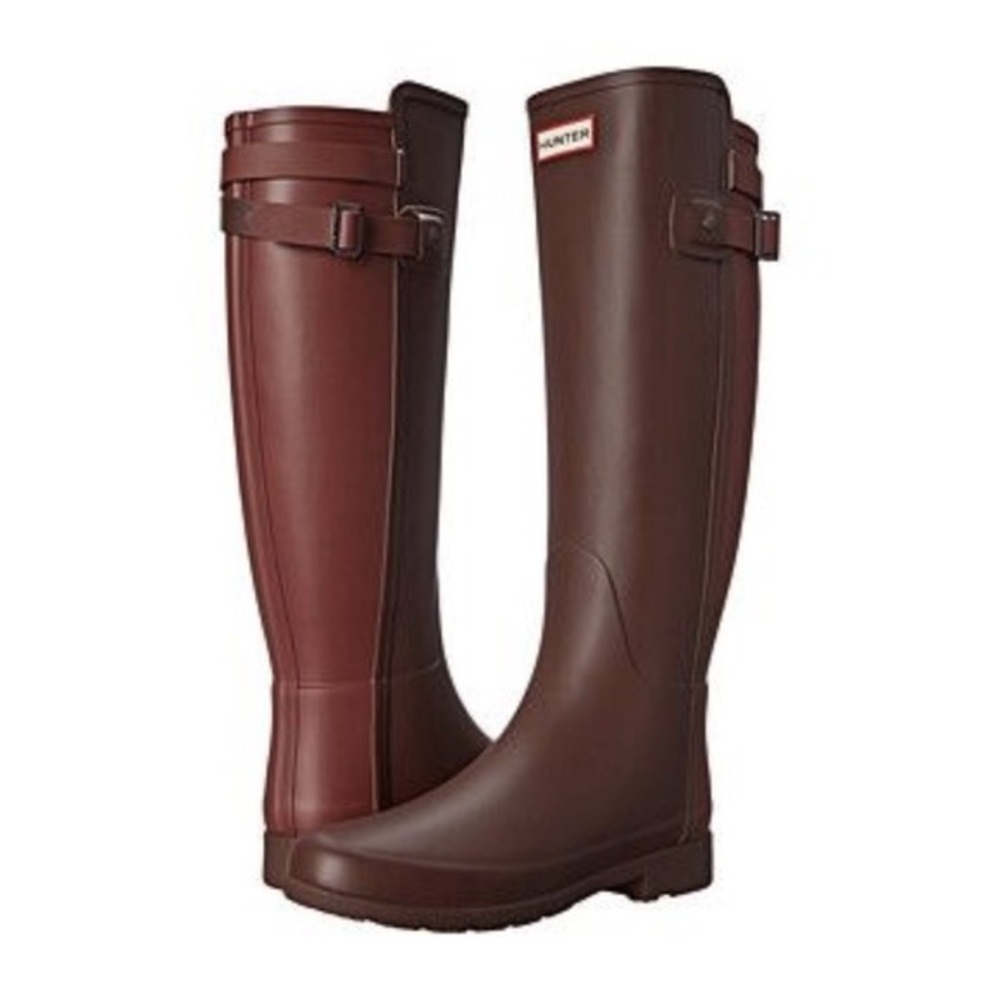 HUNTER Refined Back Strap Rain Boots- size 6